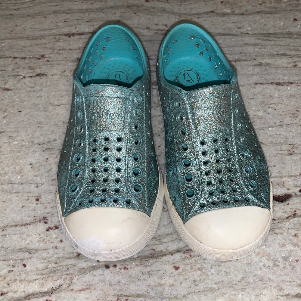 Native sparkle Jefferson shoe